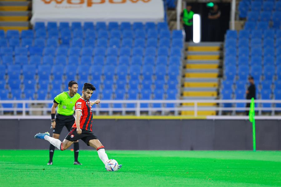 الرائد والباطن