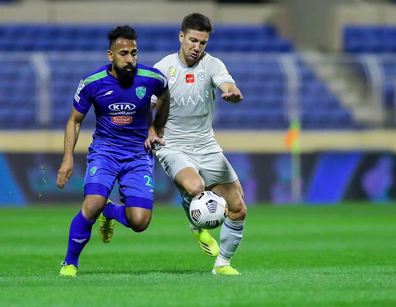 مباراة الهلال والفتح