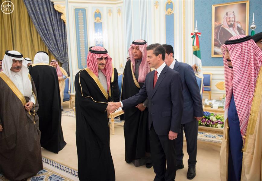 بالصور.. خادم الحرمين يلتقي رئيس المكسيك بالصور.. خادم الحرمين يلتقي رئيس المكسيك