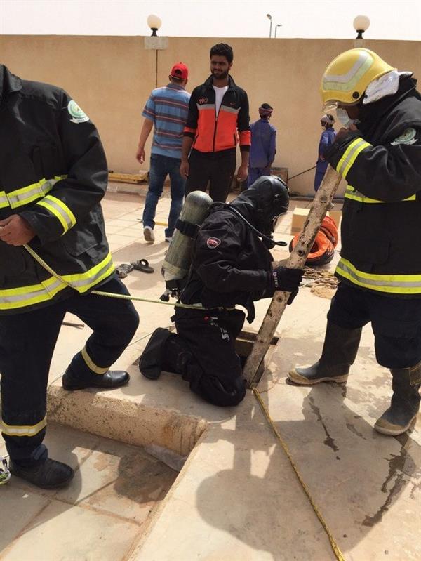 مصرع 3 عمال سقطوا في خزانات معالجة الصرف بـ مصرع 3 عمال سقطوا في خزانات معالجة الصرف بـ