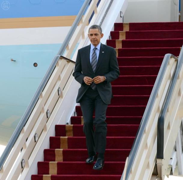 الرئيس الأمريكي باراك أوباما يصل إلى الرياض