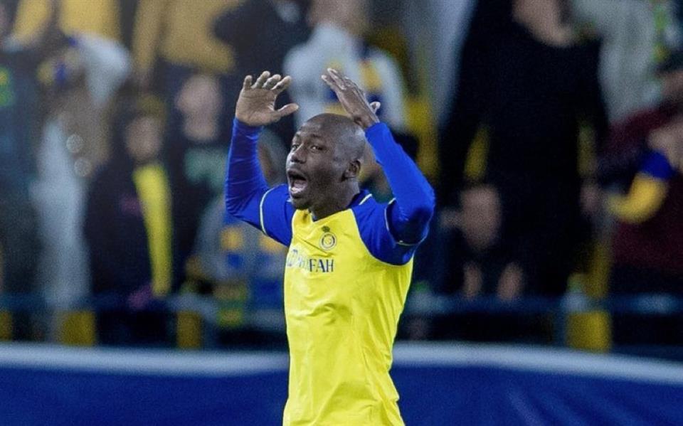 اللاعب عبدالله مادو مدافع النصر