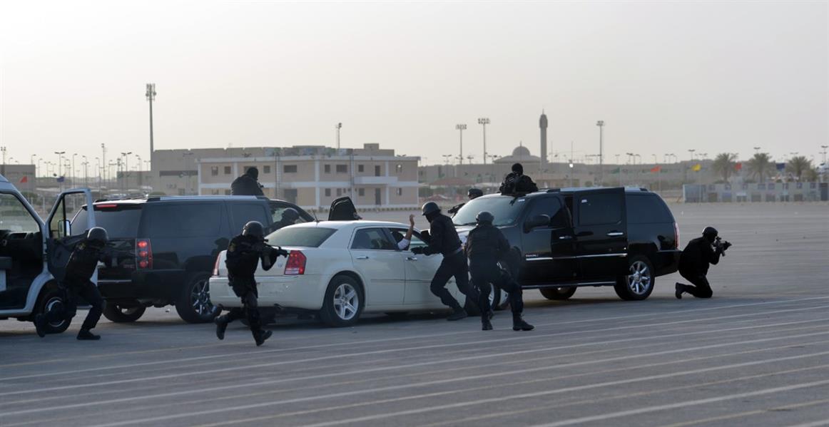 العرض العسكري لقوات الأمن الخاصة برعاية ولي العهد العرض العسكري لقوات الأمن الخاصة برعاية ولي العهد