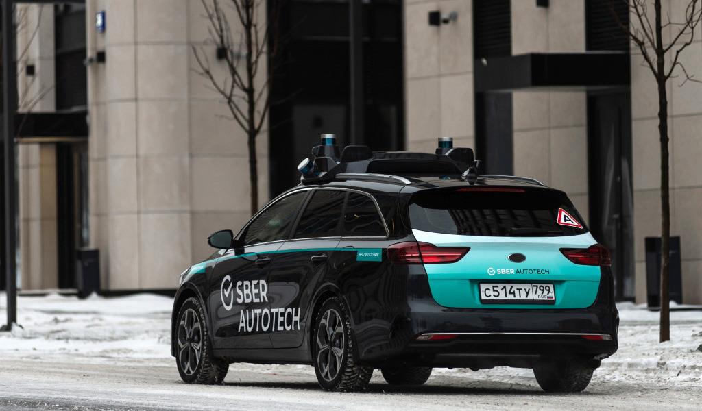 بعد اعتماد منتج تأميني لها ... هذه أبرز السيارات ذاتية القيادة بالعالم