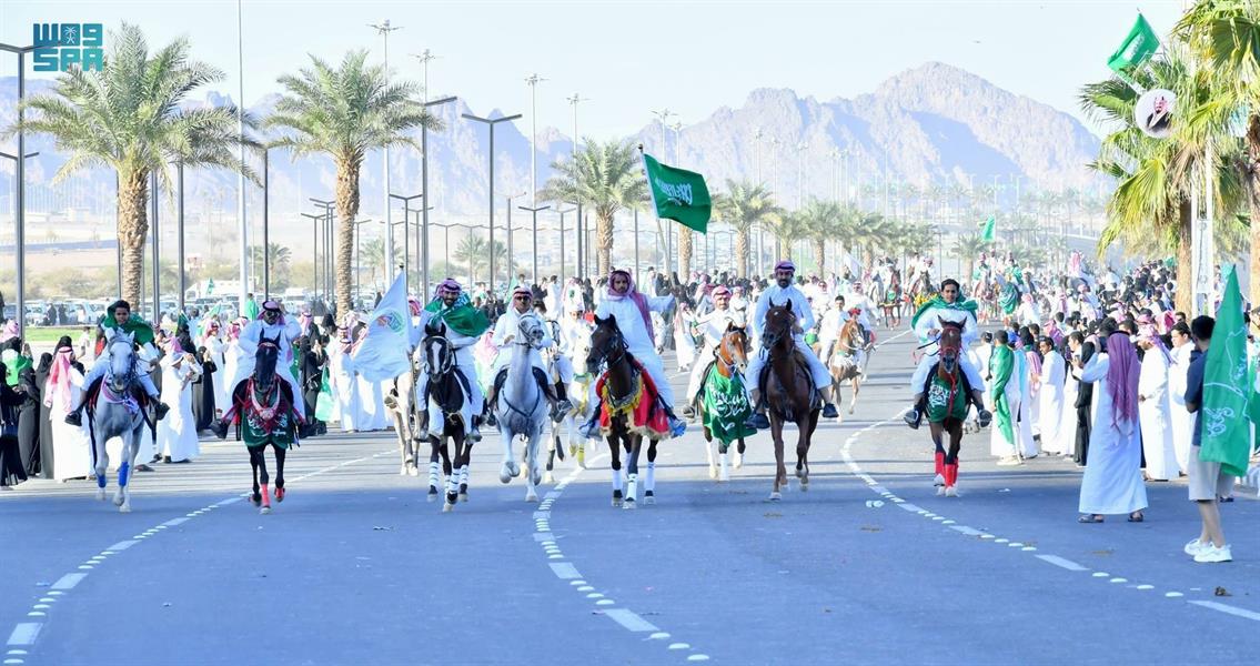 تضمنت فعاليات متنوعة.. شاهد احتفالات اليوم الوطني في مناطق المملكة 