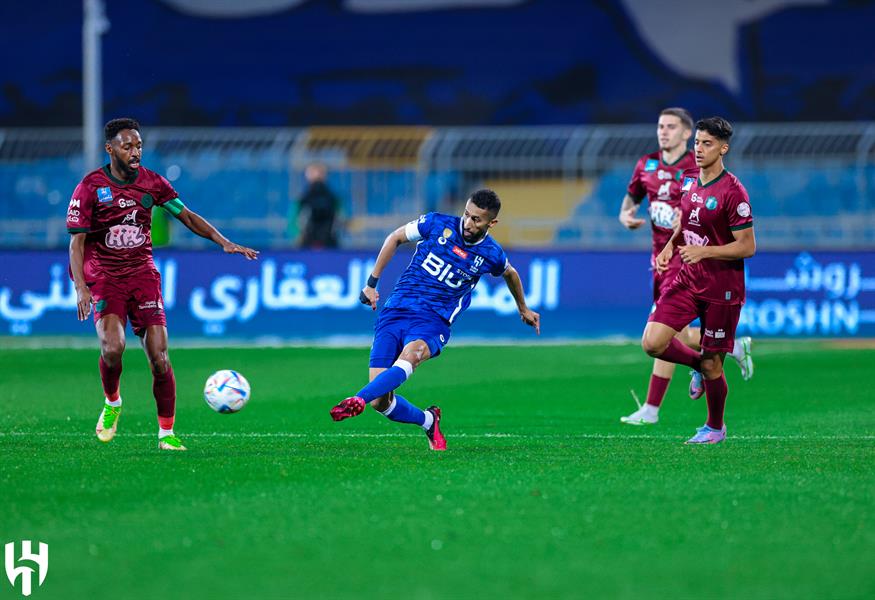 الهلال الهلال