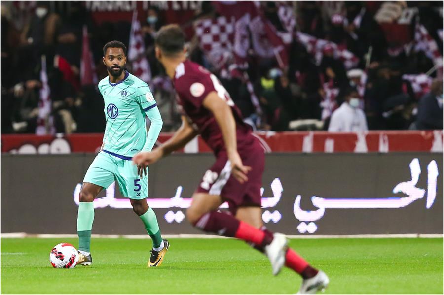 الأهلي والفيصلي