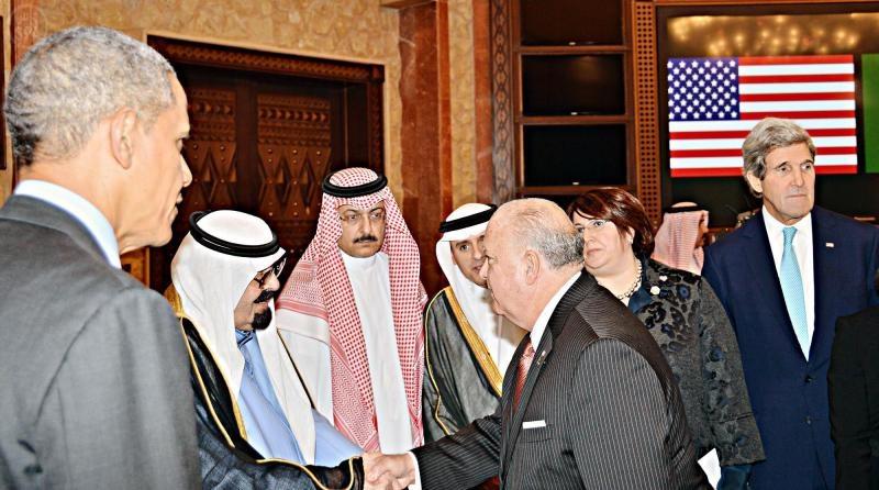 خادم الحرمين يستقبل الرئيس الأمريكي