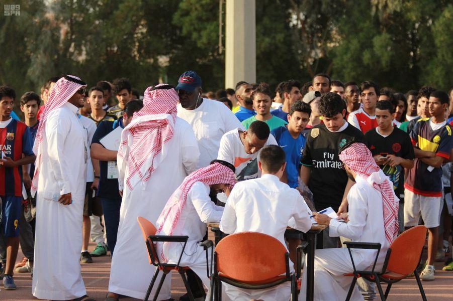 بدء استقطاب المواهب الكروية من المقيمين مواليد المملكة بالرياض (صور)