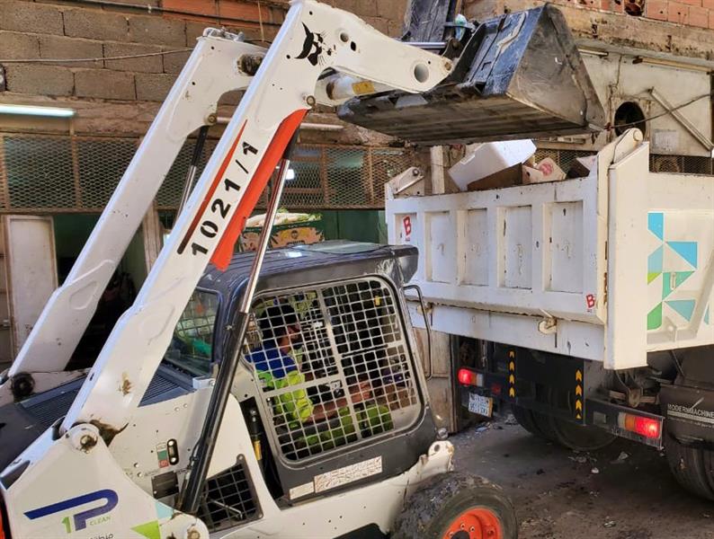 مصادرة 8 أطنان من الخضروات والمواد الغذائية من سوق الخالدية بمكة