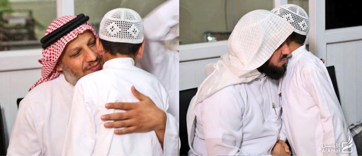 بالصور.. طفل سوري يرفض تسلم مكافأة حفظ القرآن لأنه يحفظه لله