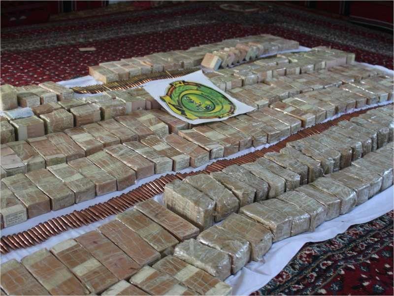 إحباط تهريب شحنة ذخيرة حية بجازان (صور)