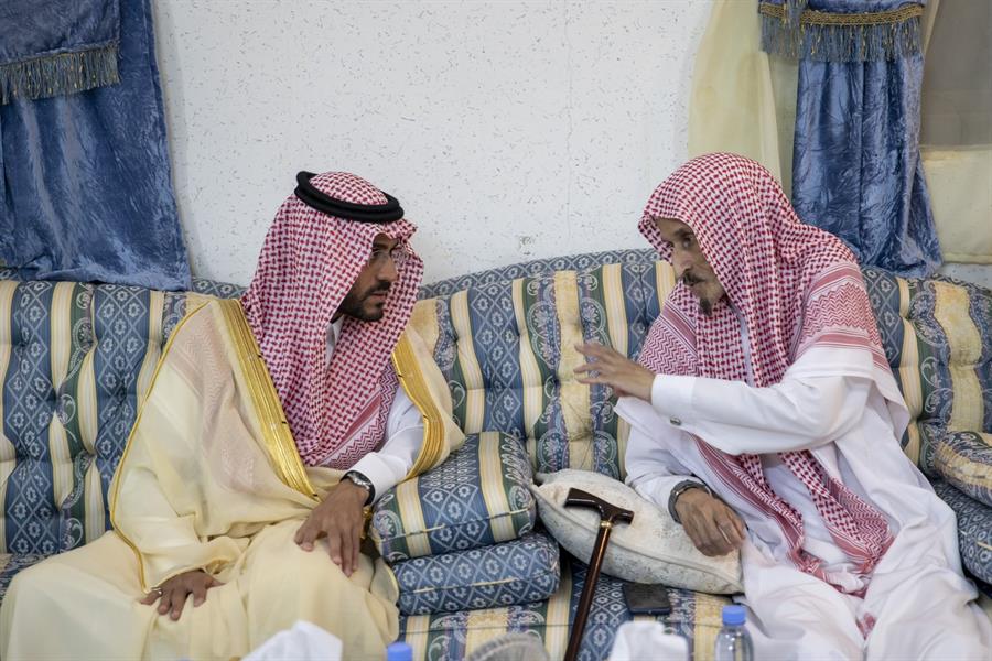 تسمية مكتبة أدبي حائل باسم الأديب جارالله الحميد 