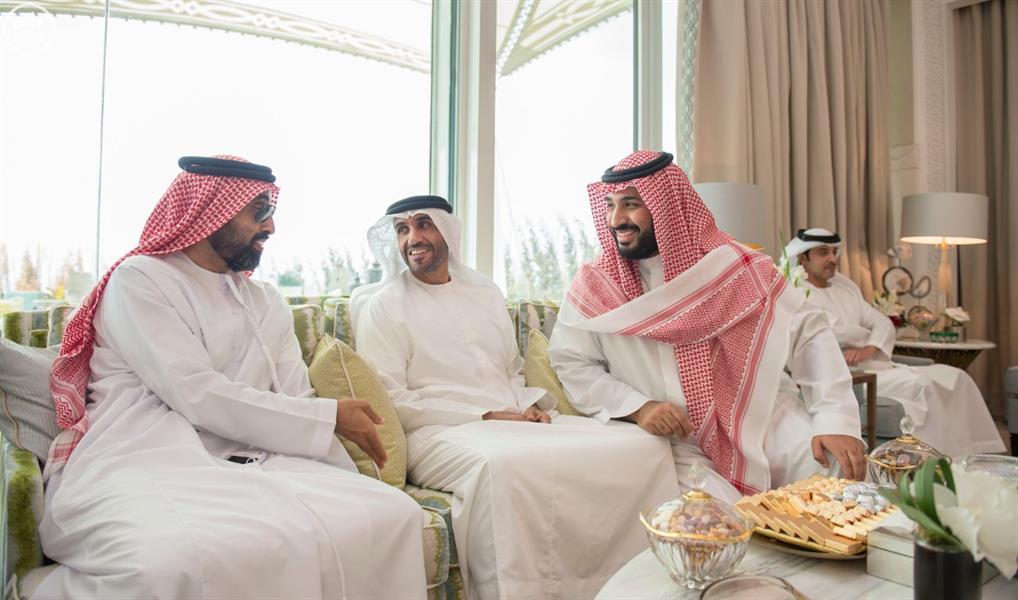 خادم الحرمين يبحث مع ولي عهد أبو ظبي بالمغرب خادم الحرمين يبحث مع ولي عهد أبو ظبي بالمغرب