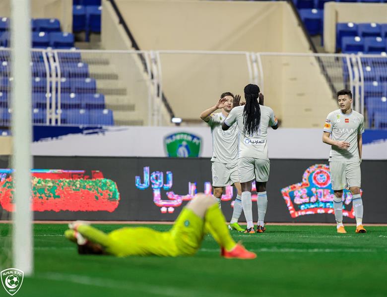 الهلال والفتح