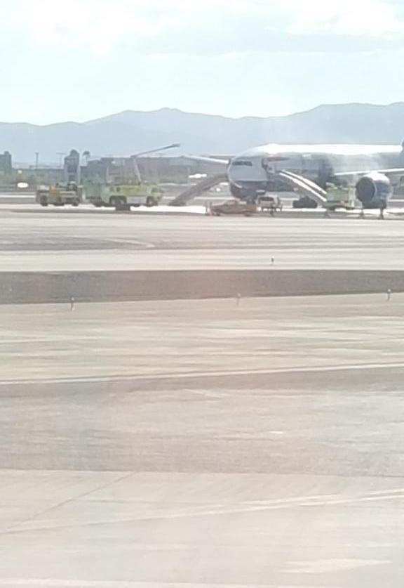 حريق في طائرة ركاب أثناء اقلاعها يسفر عن عدد من الإصابات بمطار لاس فيغاس 