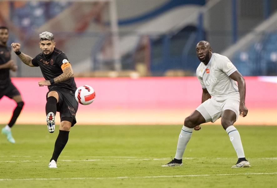 الهلال الهلال