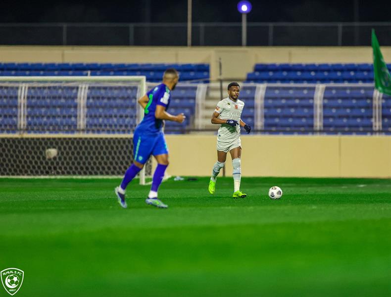 مباراة الهلال والفتح