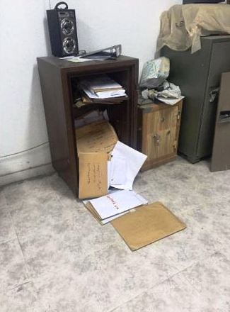 مجهولون يكسرون خزنة مجمع تعليمي ويسطون على أسئلة الاختبار بعفيف - صور مجهولون يكسرون خزنة مجمع تعليمي ويسطون على أسئلة الاختبار بعفيف - صور