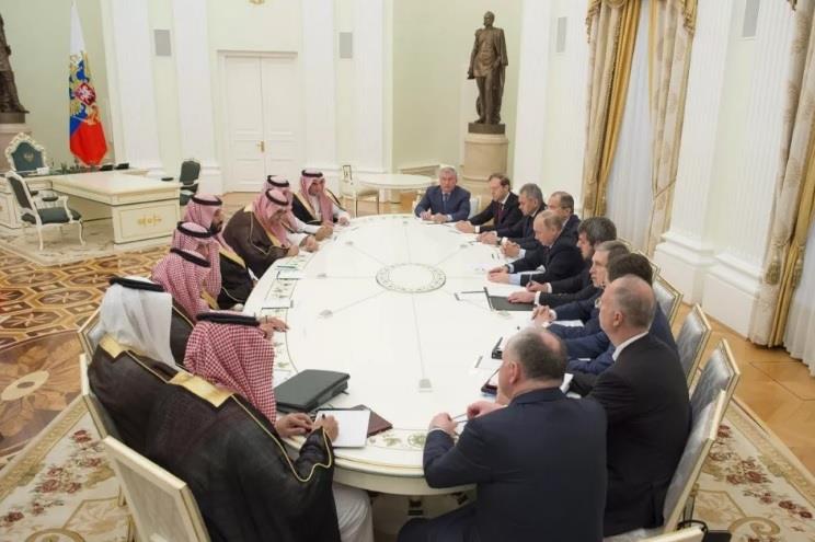 بالصور.. ولي ولي العهد يلتقي الرئيس بوتين في موسكو ويبحثان عدداً من القضايا