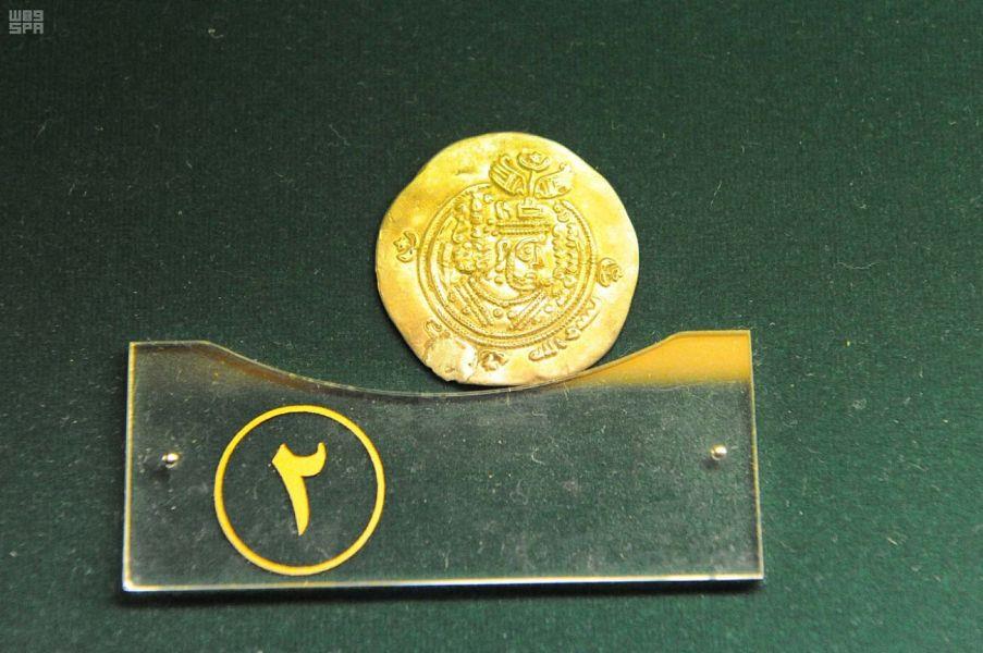 العملات المتداولة بالمملكة منذ قرون