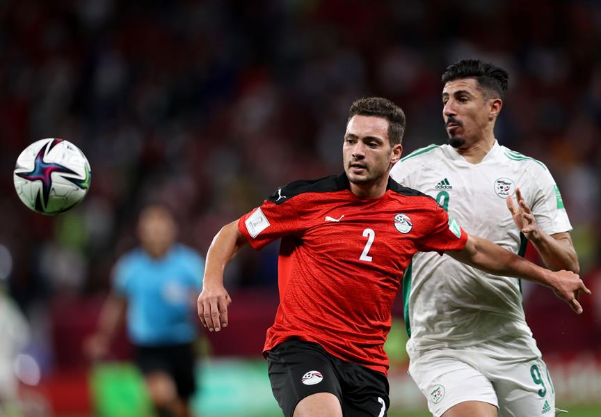 مصر تتصدر مجموعتها بكأس العرب على حساب الجزائر