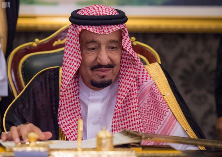 بالصور.. خادم الحرمين يُشرّف حفل عشاء ملك ماليزيا ويؤكد على وقوف المملكة وراء القضايا الإسلامية