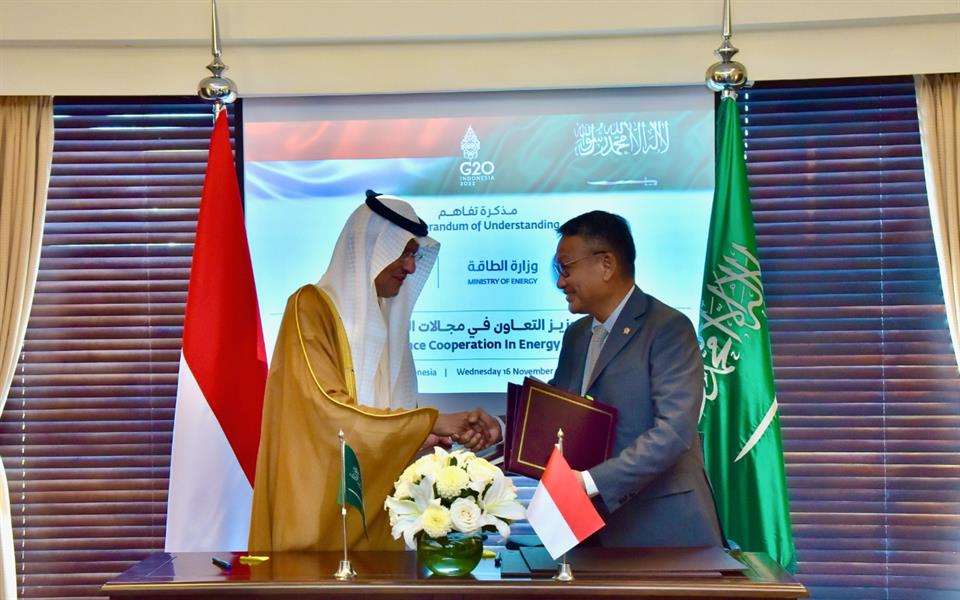المملكة وإندونيسيا توقعان مذكرة تفاهم في مختلف مجالات الطاقة