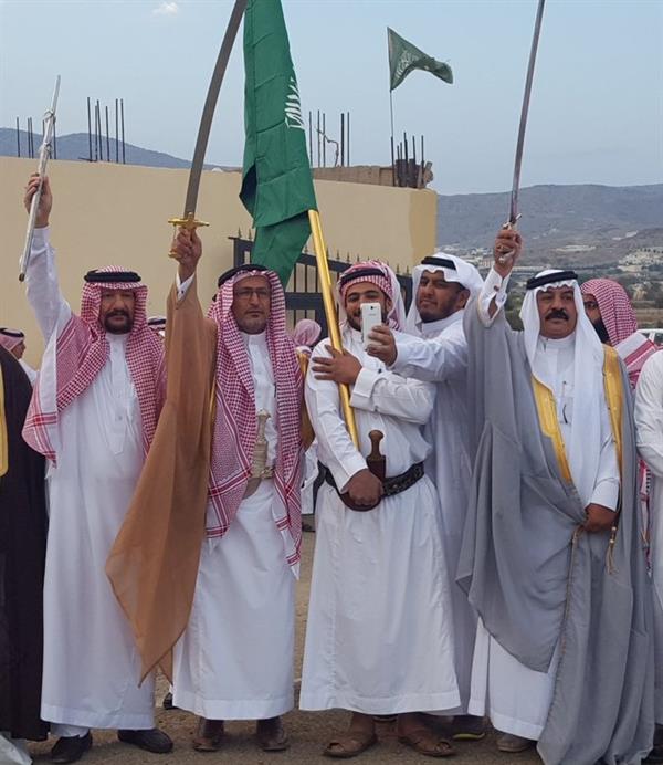 بالفيديو والصور.. الاحتفاء باللواء سعيد الغامدي صاحب العبارة الشهيرة بالفيديو والصور.. الاحتفاء باللواء سعيد الغامدي صاحب العبارة الشهيرة