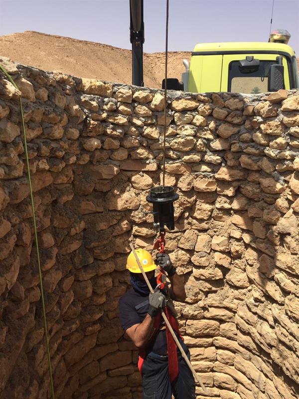 شاهد.. كيف تدخل الدفاع المدني بالغاط لإنقاذ 