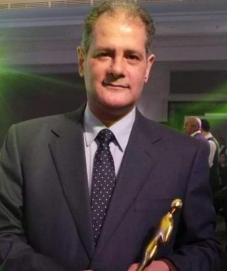 طارق عاكف،