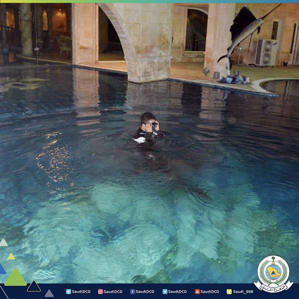 انتشال جـثـة مقيم من قاع أحد المسابح بأبحر الجنوبية