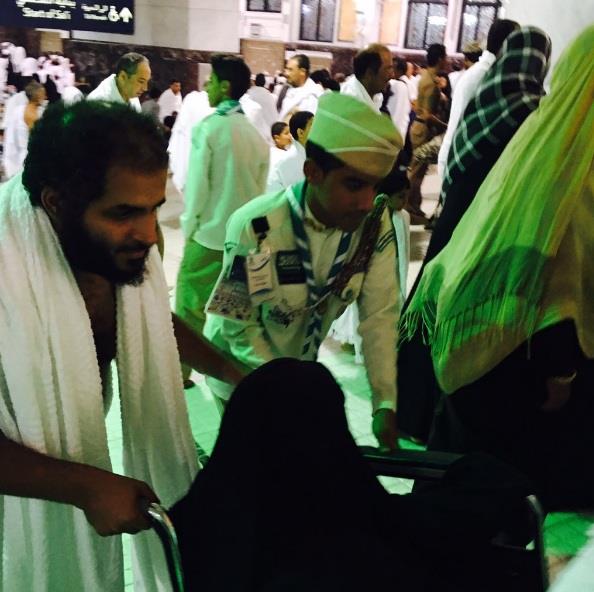 جهود عناصر الكشافة في الحرم المكي