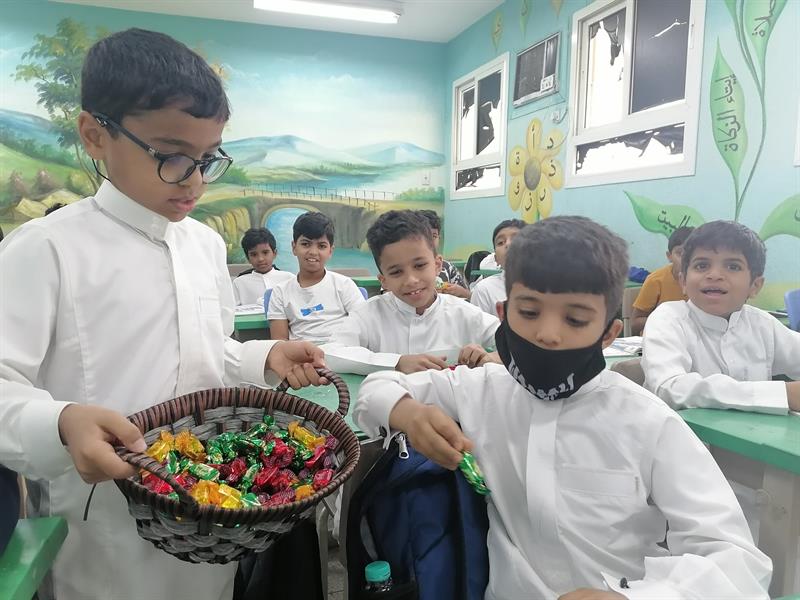 طلاب وطالبات التعليم العام يعودون لمقاعد الدراسة لاستكمال الفصل الدراسي الثالث 