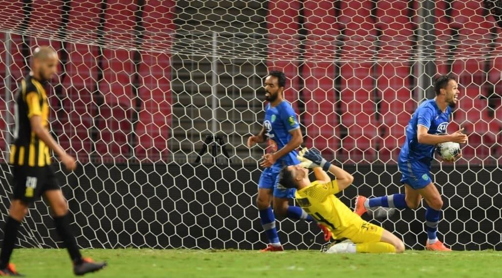الفتح يقصي الاتحاد