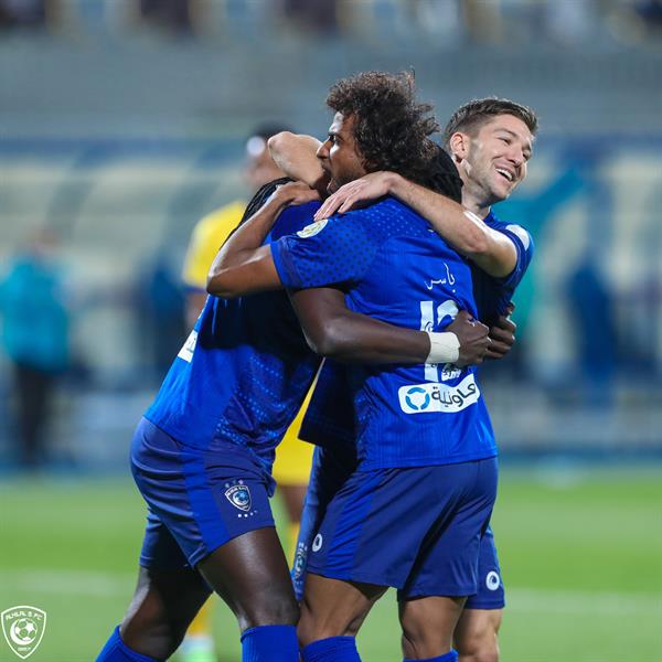 الهلال يتقدم في شوط أول أمام التعاون بهدف رائع لـ