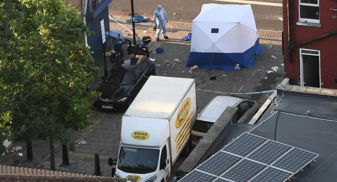 أول صور للشاحنة المستخدمة في هجوم المسجد بلندن