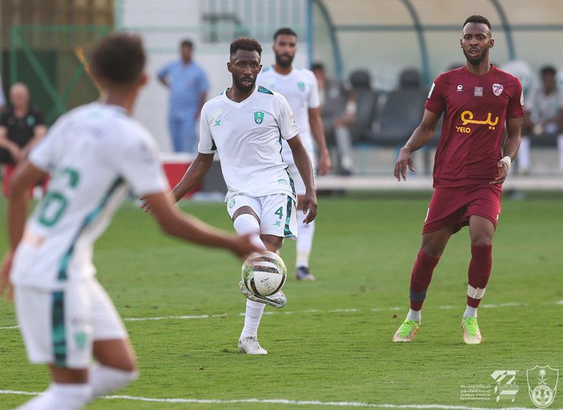 الأهلي يفوز برباعية وديًا أمام جدة الأهلي يفوز برباعية وديًا أمام جدة
