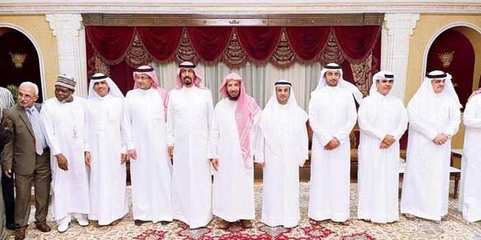 الشيخ سعد الشثري و بندر العطية الشيخ سعد الشثري و بندر العطية