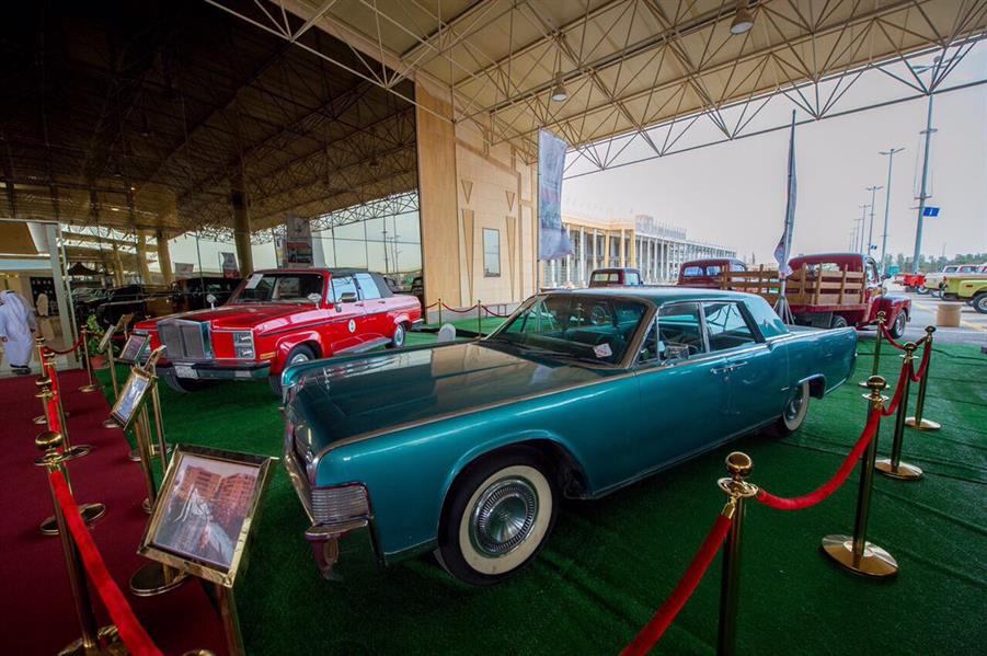 بالصور.. بالصور..