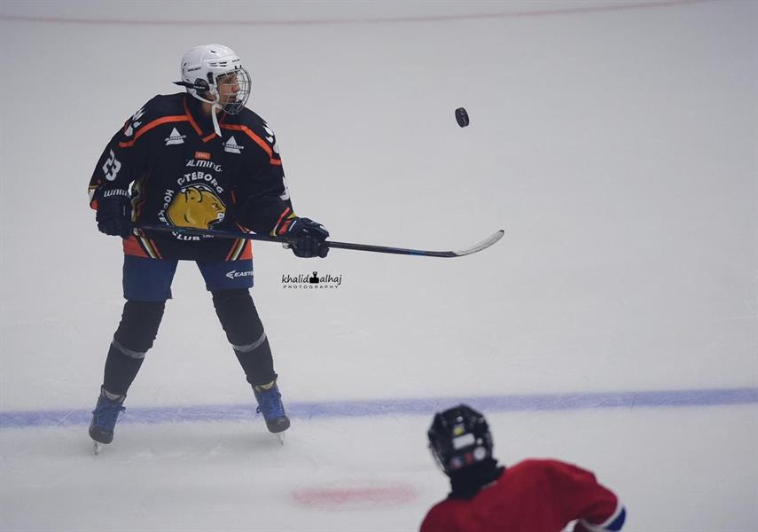  فتاة سعودية