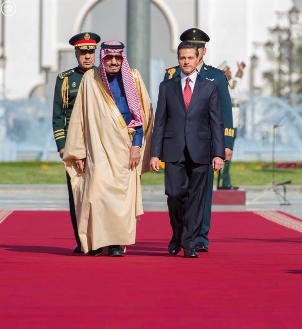 بالصور.. خادم الحرمين يلتقي رئيس المكسيك بالصور.. خادم الحرمين يلتقي رئيس المكسيك