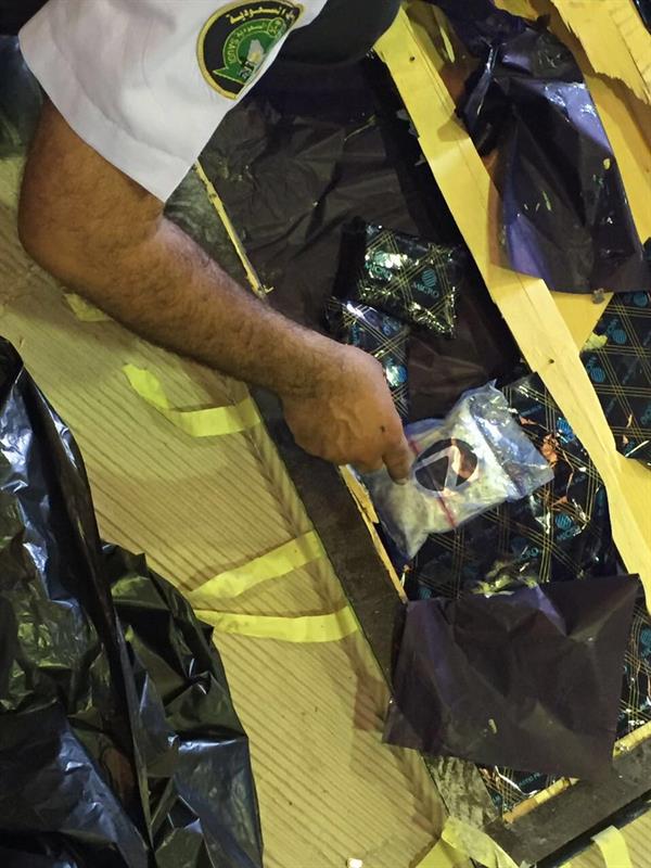 جمرك ميناء ضباء يُحبط  تهريب أكثر من 1.5 مليون حبة كبتاجون