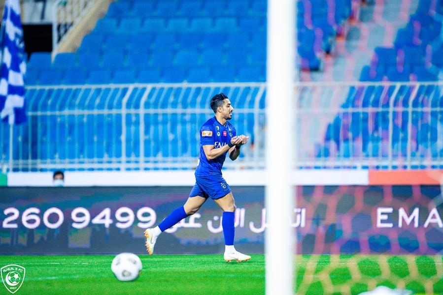 الهلال يُنهي شوطه الأول أمام أبها بالتقدم بهدفين (صور) الهلال يُنهي شوطه الأول أمام أبها بالتقدم بهدفين (صور)