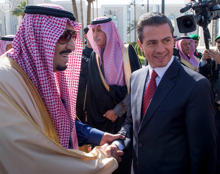 بالصور.. خادم الحرمين يلتقي رئيس المكسيك بالصور.. خادم الحرمين يلتقي رئيس المكسيك