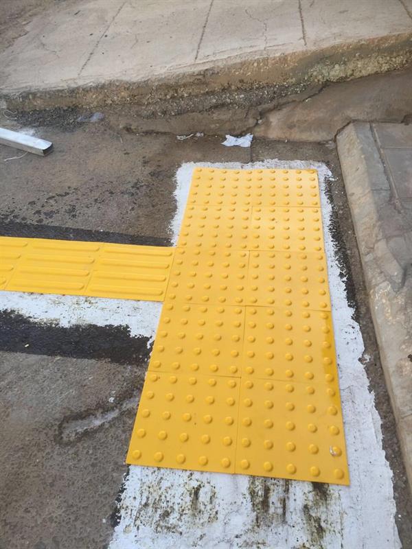 لأول مرة في المملكة.. تنفيذ مسارات تربط منازل المكفوفين بالمساجد لأول مرة في المملكة.. تنفيذ مسارات تربط منازل المكفوفين بالمساجد