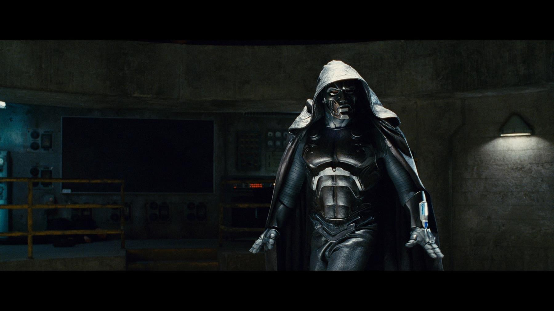FANTASTIC FOUR: RISE OF THE SILVER SURFER (2007) (2007) - Dr. Doom's
