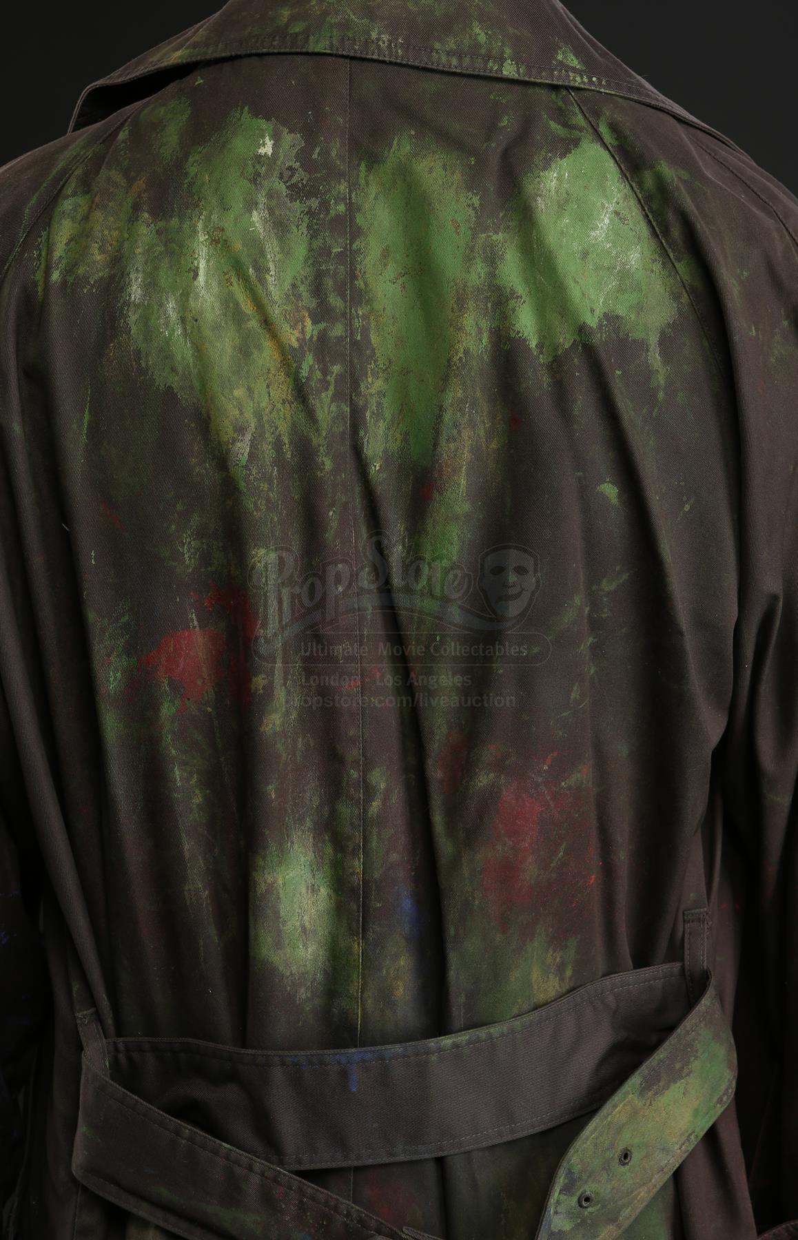 WHAT DREAMS MAY COME (1998) Chris' (Robin Williams) PaintSplattered