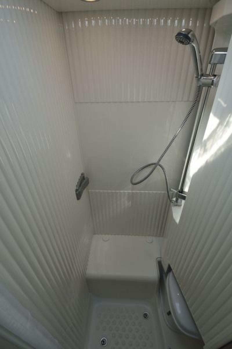 Pixxel%20Dusche.jpg