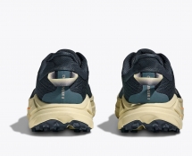 Hoka Challenger 8 